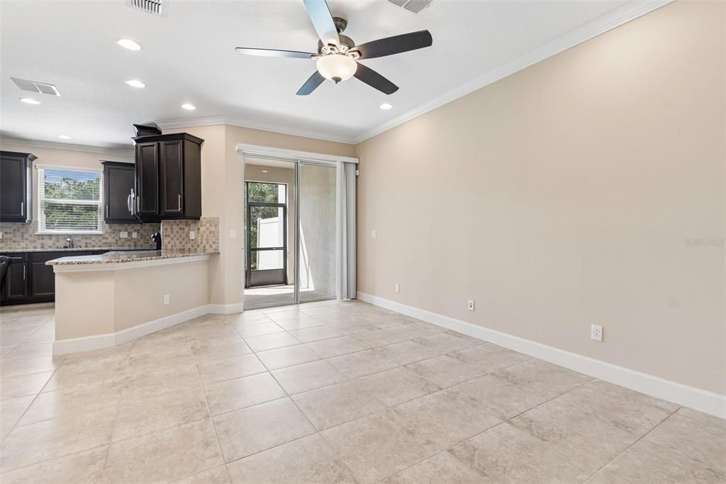 For Sale: $339,900 (3 beds, 2 baths, 1525 Square Feet)