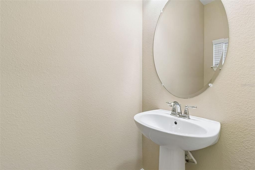 For Sale: $339,900 (3 beds, 2 baths, 1525 Square Feet)