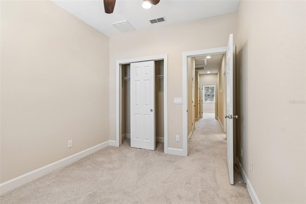 For Sale: $339,900 (3 beds, 2 baths, 1525 Square Feet)
