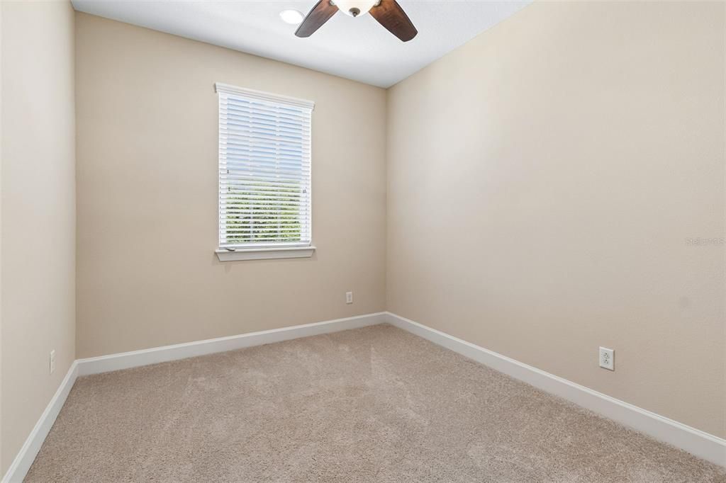 For Sale: $339,900 (3 beds, 2 baths, 1525 Square Feet)