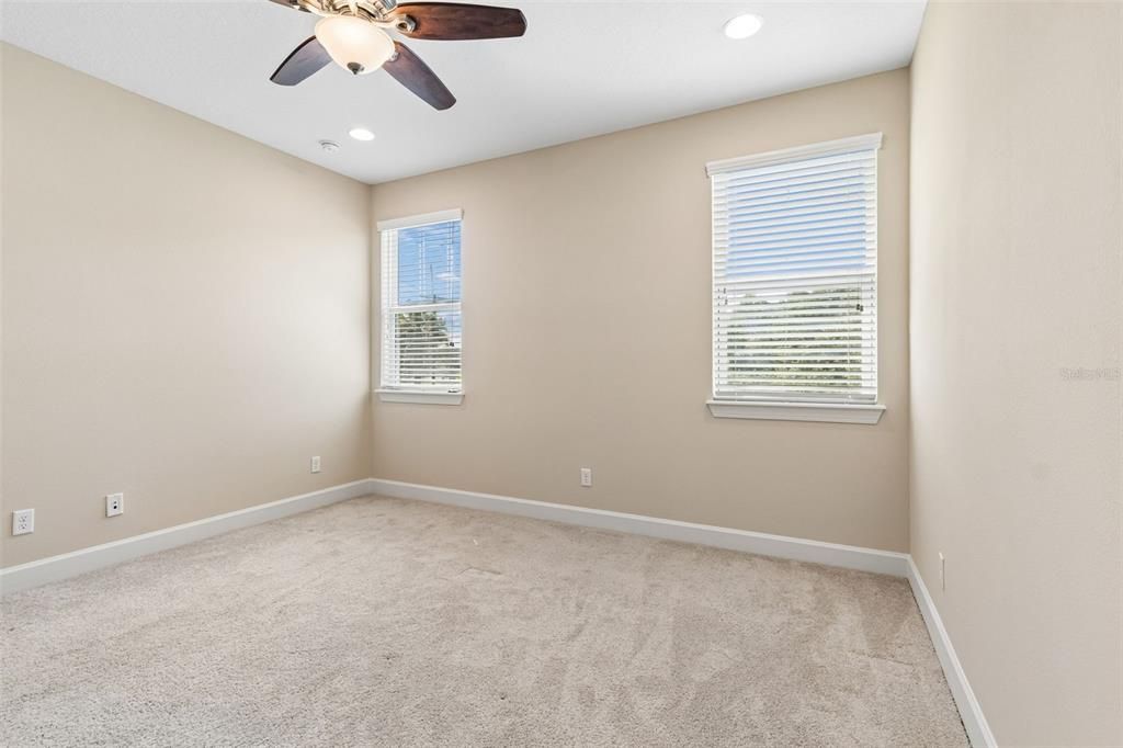 For Sale: $339,900 (3 beds, 2 baths, 1525 Square Feet)