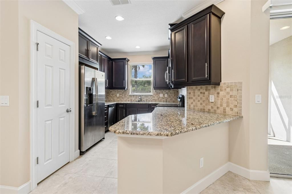 For Sale: $339,900 (3 beds, 2 baths, 1525 Square Feet)