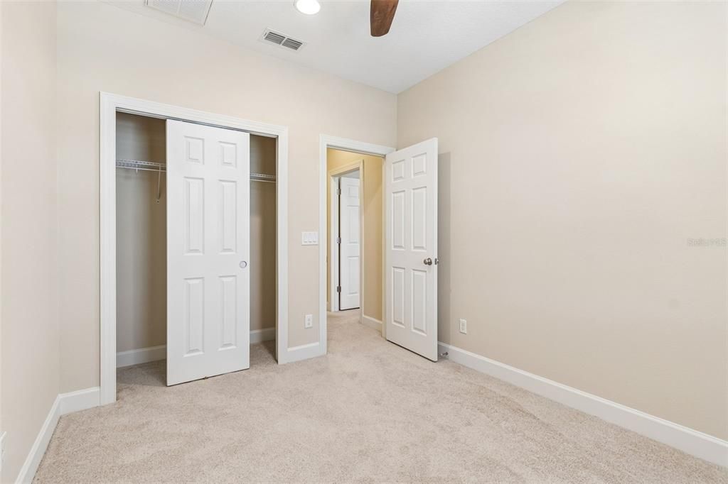 For Sale: $339,900 (3 beds, 2 baths, 1525 Square Feet)