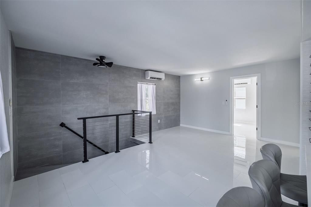 For Sale: $1,150,000 (5 beds, 0 baths, 2552 Square Feet)