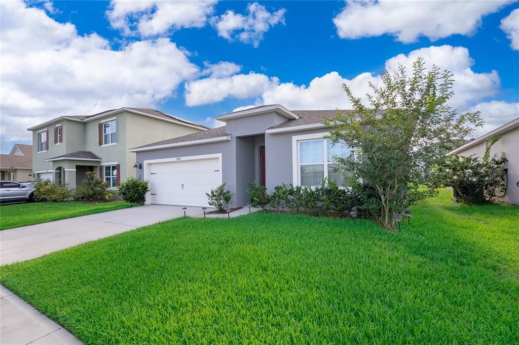 For Sale: $390,000 (4 beds, 2 baths, 1830 Square Feet)