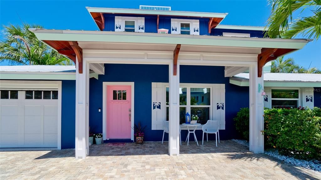 For Sale: $3,195,000 (4 beds, 3 baths, 2409 Square Feet)