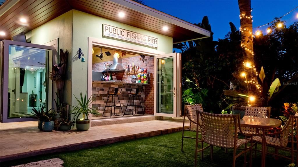 For Sale: $3,195,000 (4 beds, 3 baths, 2409 Square Feet)