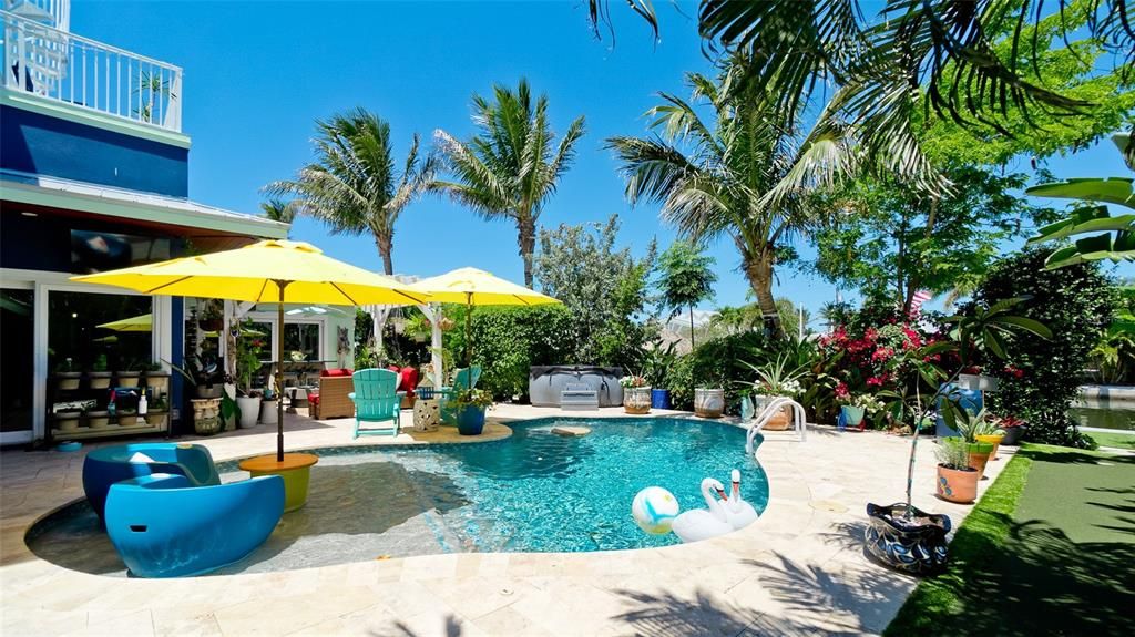 For Sale: $3,195,000 (4 beds, 3 baths, 2409 Square Feet)