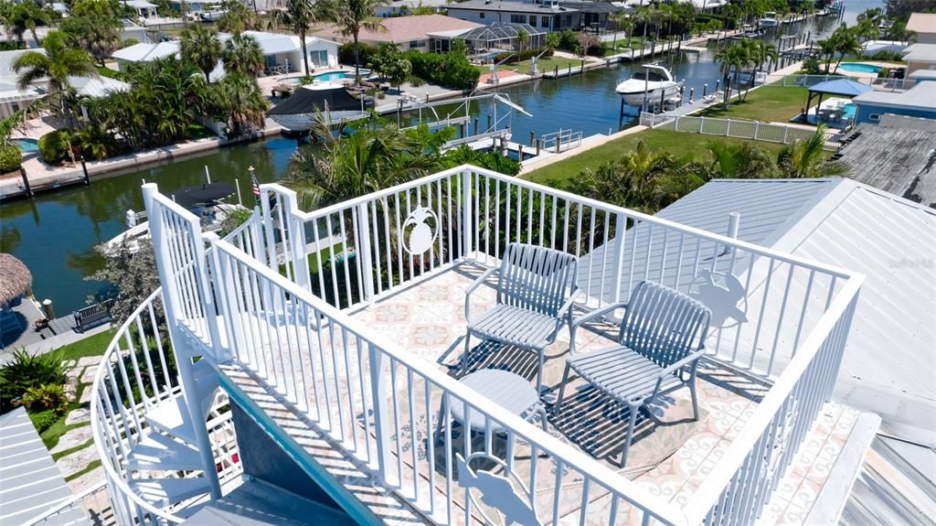 For Sale: $3,195,000 (4 beds, 3 baths, 2409 Square Feet)