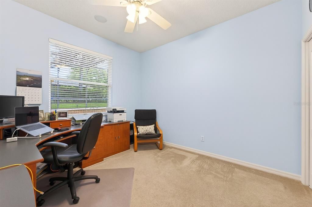 For Sale: $790,000 (5 beds, 4 baths, 3917 Square Feet)