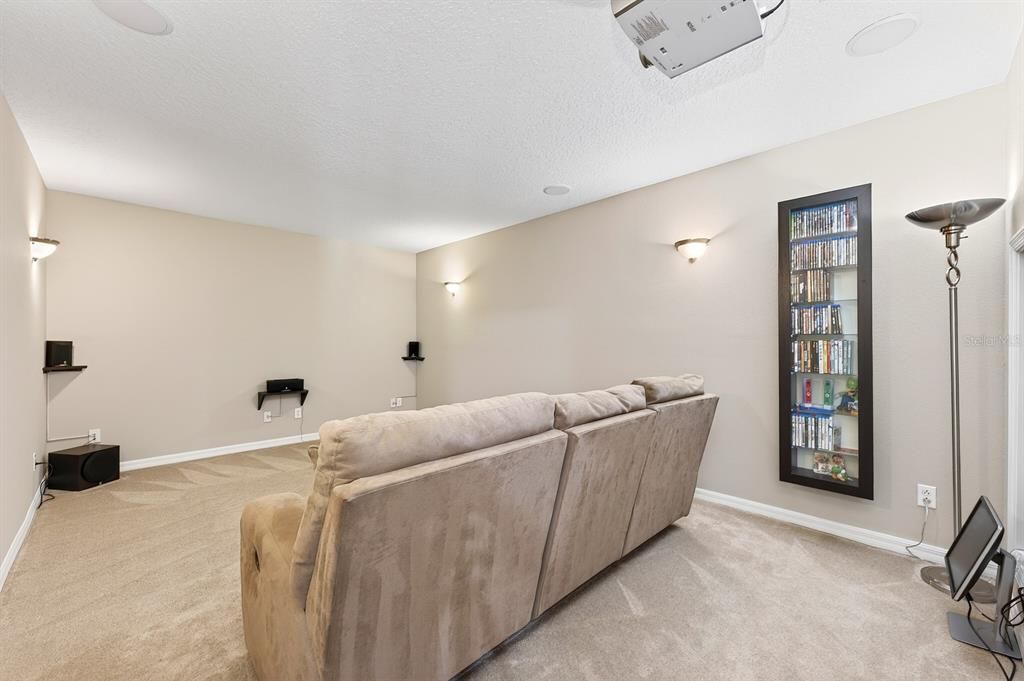 For Sale: $790,000 (5 beds, 4 baths, 3917 Square Feet)