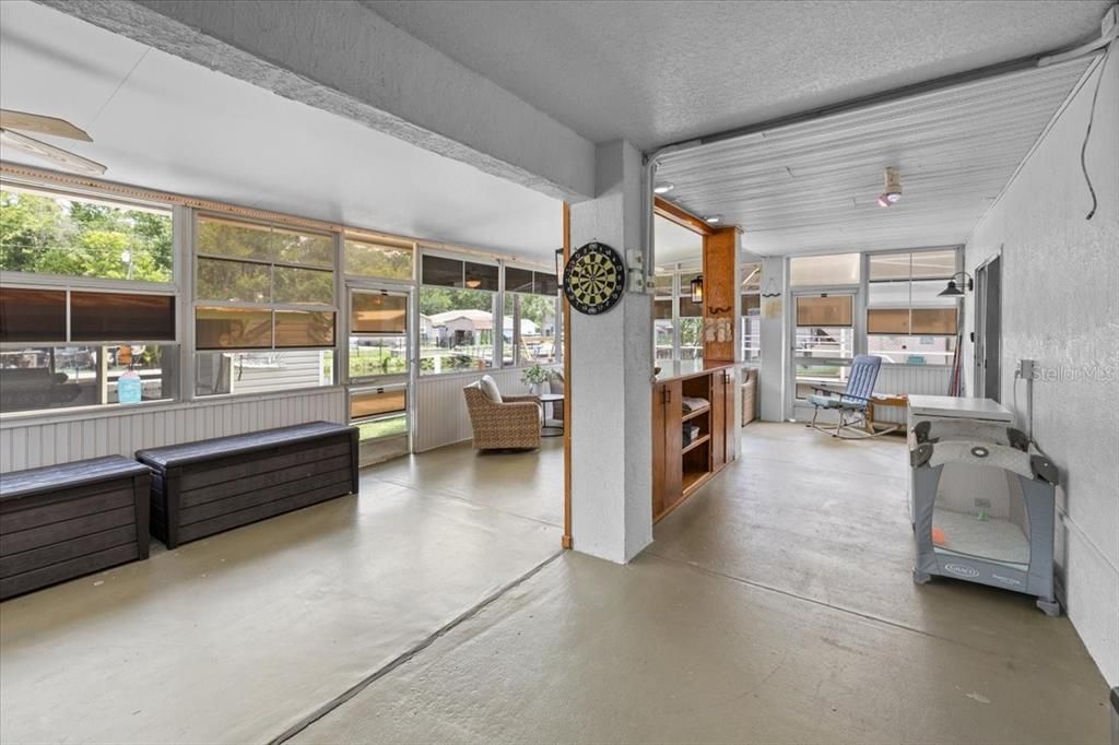 For Sale: $600,000 (2 beds, 3 baths, 1288 Square Feet)