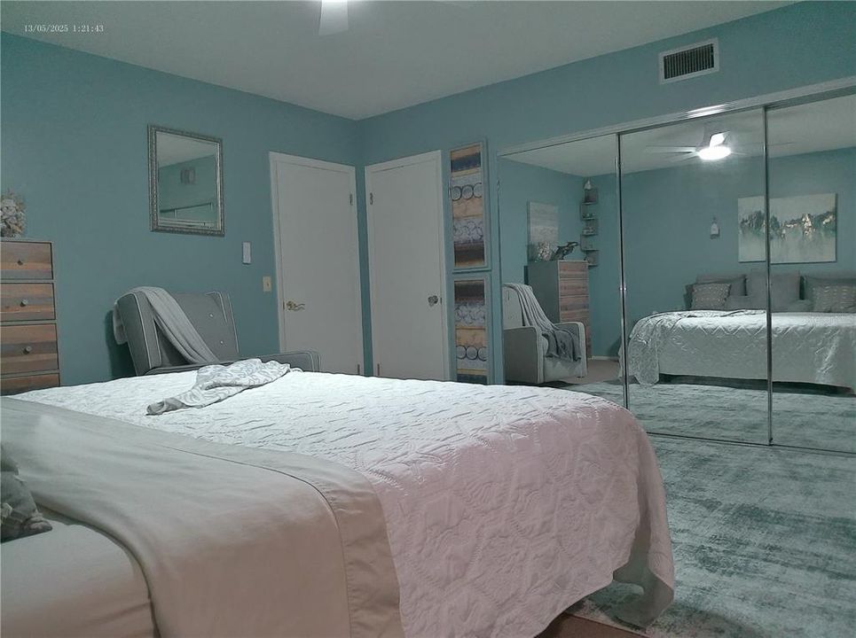 В аренду: $1,900 (2 спален, 2 ванн, 1400 Квадратных фут)