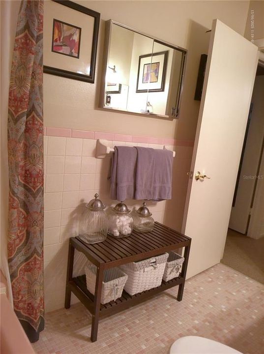 В аренду: $1,900 (2 спален, 2 ванн, 1400 Квадратных фут)