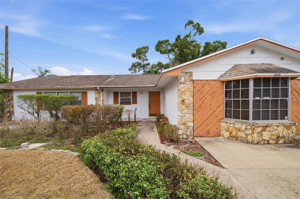 Active With Contract: $240,000 (3 beds, 2 baths, 1890 Square Feet)