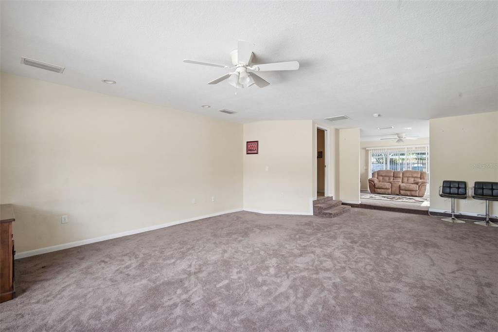 Active With Contract: $240,000 (3 beds, 2 baths, 1890 Square Feet)