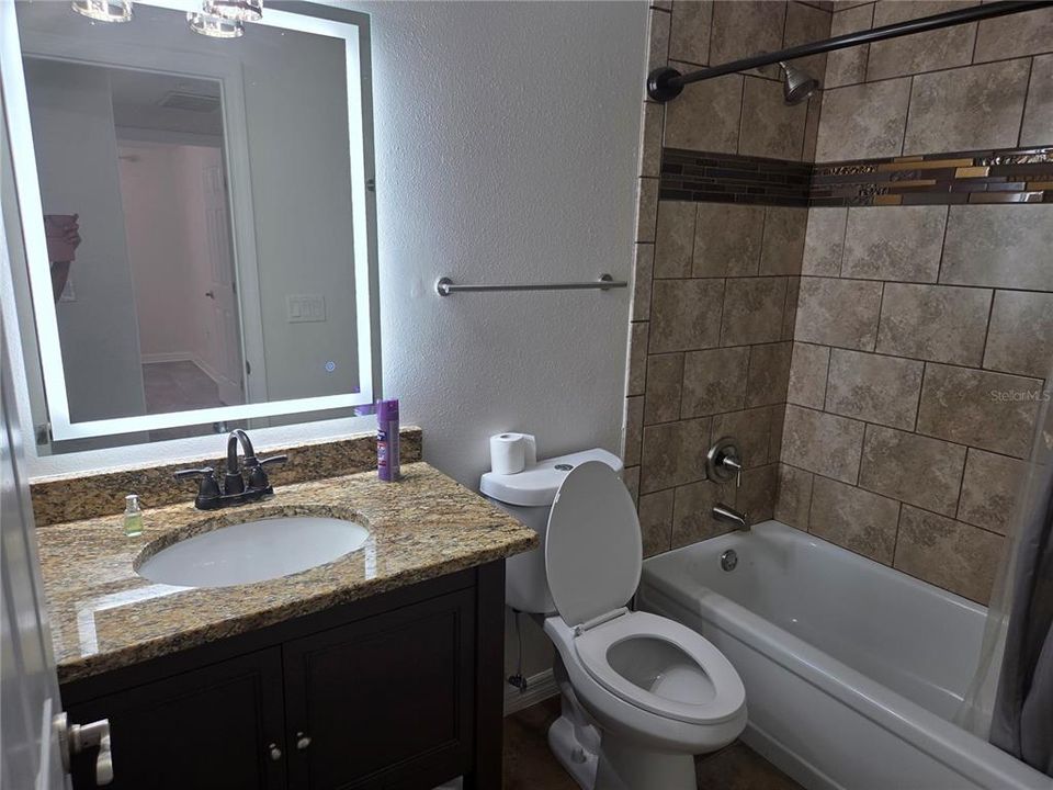 For Sale: $450,000 (3 beds, 2 baths, 1300 Square Feet)