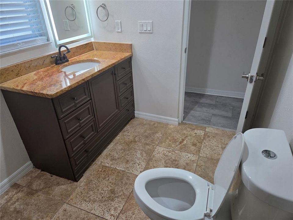 For Sale: $450,000 (3 beds, 2 baths, 1300 Square Feet)