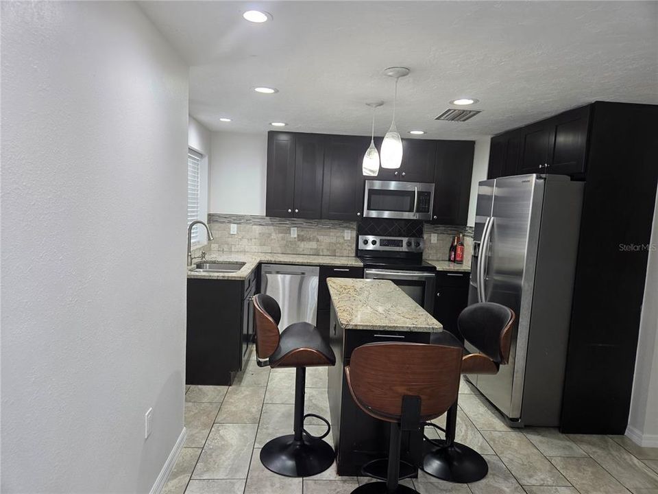 For Sale: $450,000 (3 beds, 2 baths, 1300 Square Feet)
