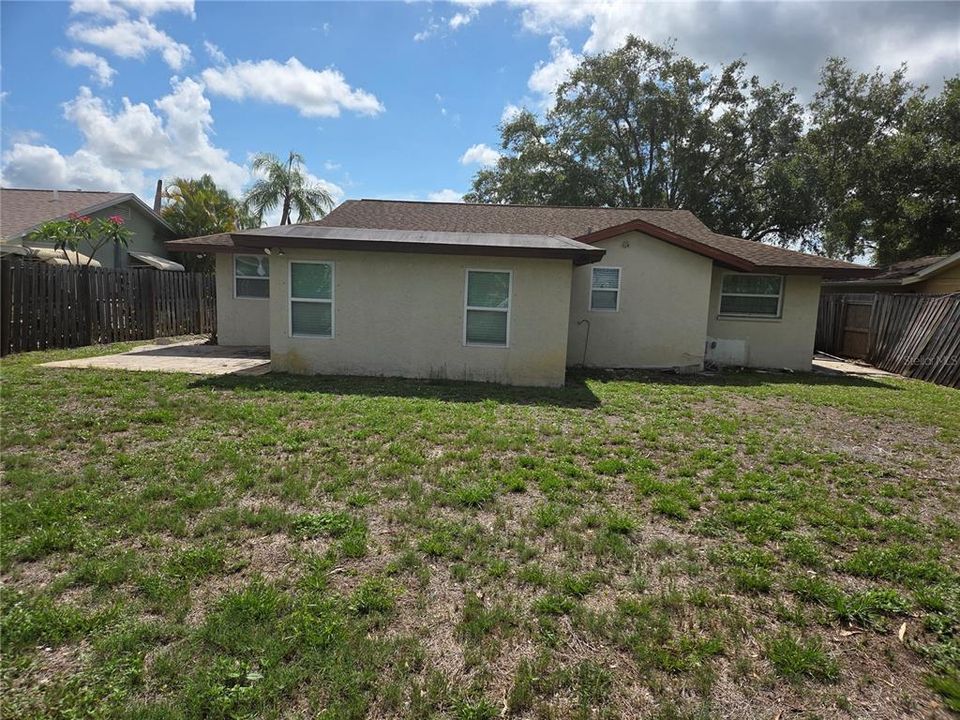 For Sale: $450,000 (3 beds, 2 baths, 1300 Square Feet)