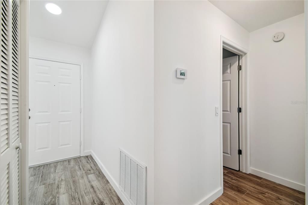 En Venta: $365,000 (3 camas, 2 baños, 1376 Pies cuadrados)