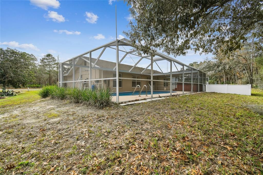 En Venta: $365,000 (3 camas, 2 baños, 1376 Pies cuadrados)