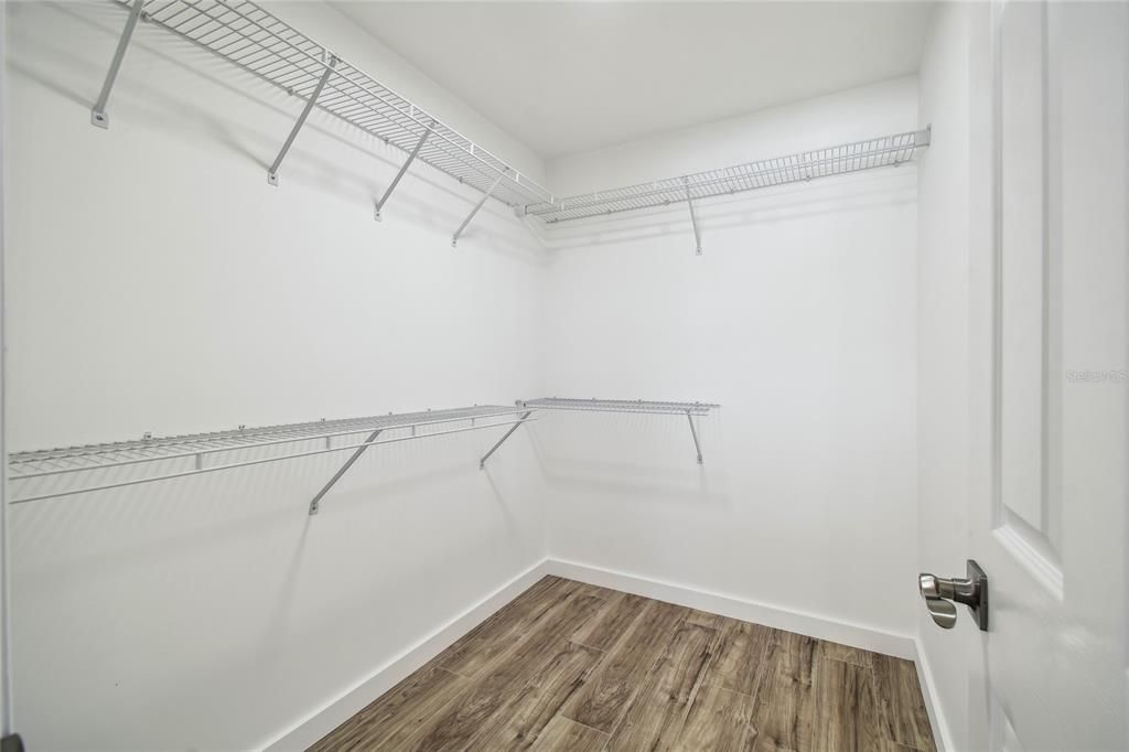 En Venta: $365,000 (3 camas, 2 baños, 1376 Pies cuadrados)