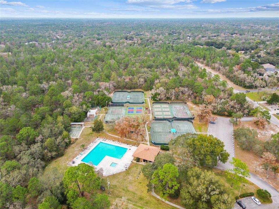 En Venta: $365,000 (3 camas, 2 baños, 1376 Pies cuadrados)