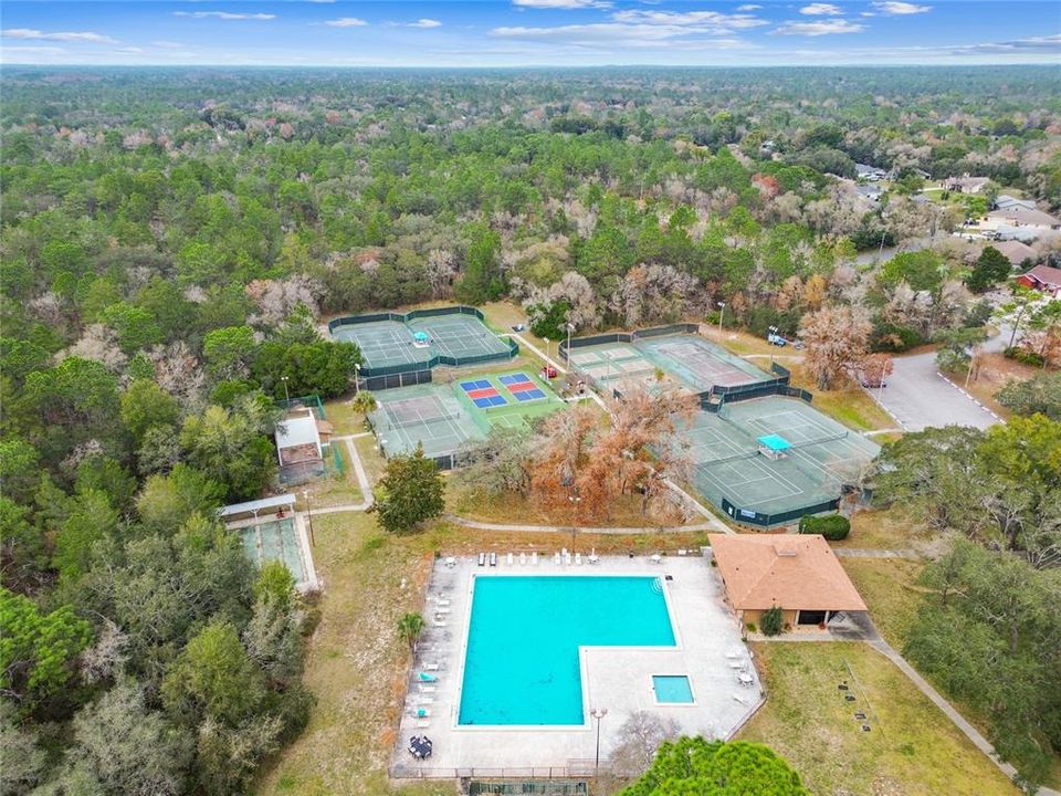 En Venta: $365,000 (3 camas, 2 baños, 1376 Pies cuadrados)