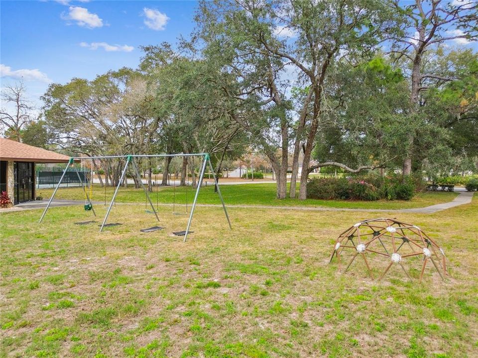 En Venta: $365,000 (3 camas, 2 baños, 1376 Pies cuadrados)