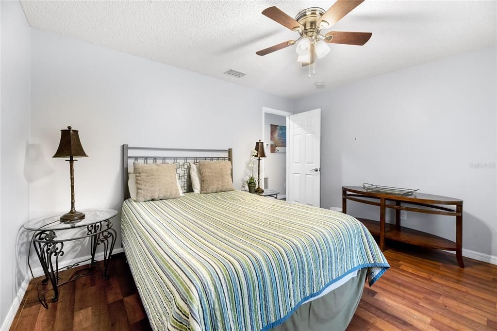 For Sale: $289,900 (3 beds, 2 baths, 1568 Square Feet)