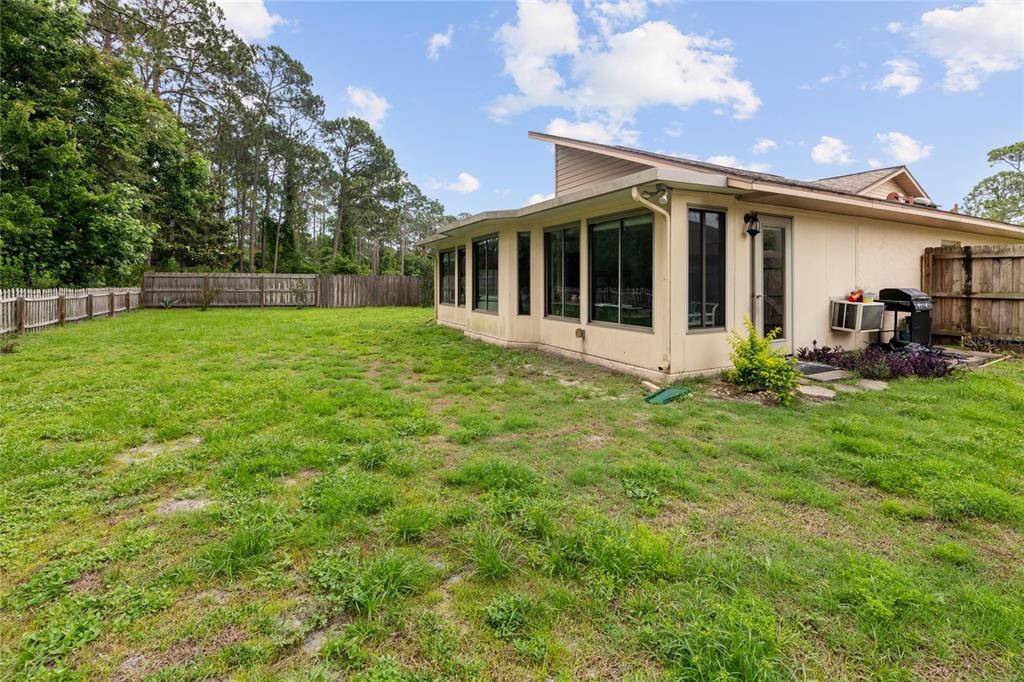 For Sale: $289,900 (3 beds, 2 baths, 1568 Square Feet)