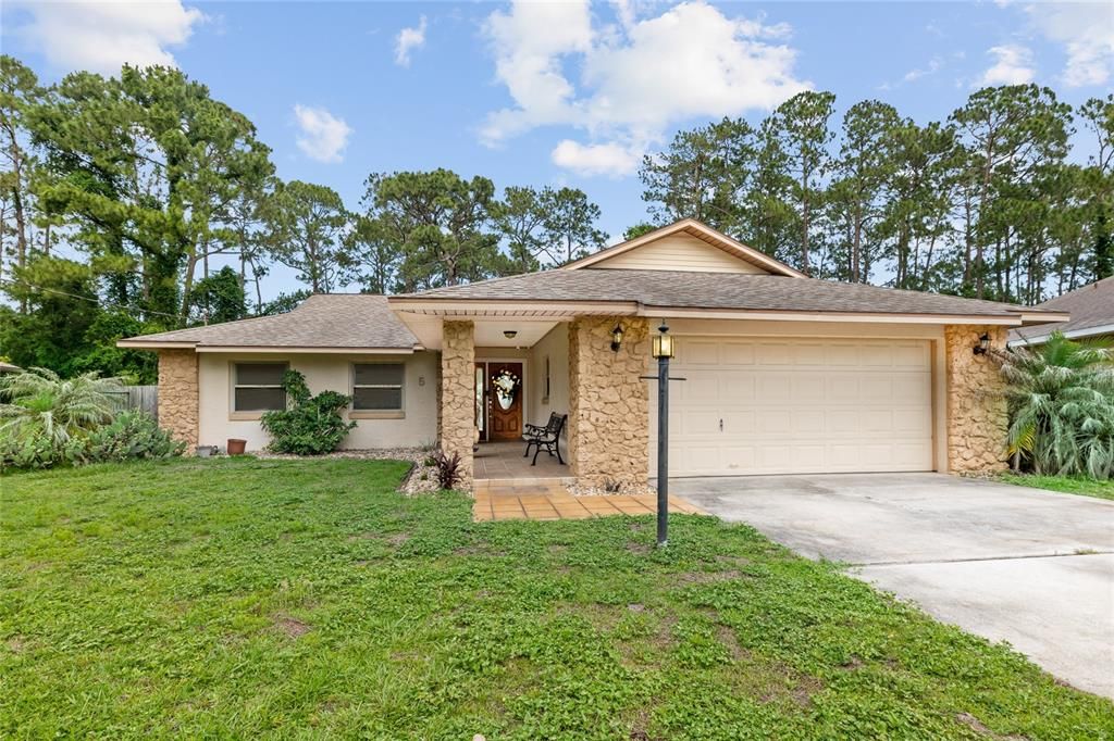 For Sale: $289,900 (3 beds, 2 baths, 1568 Square Feet)