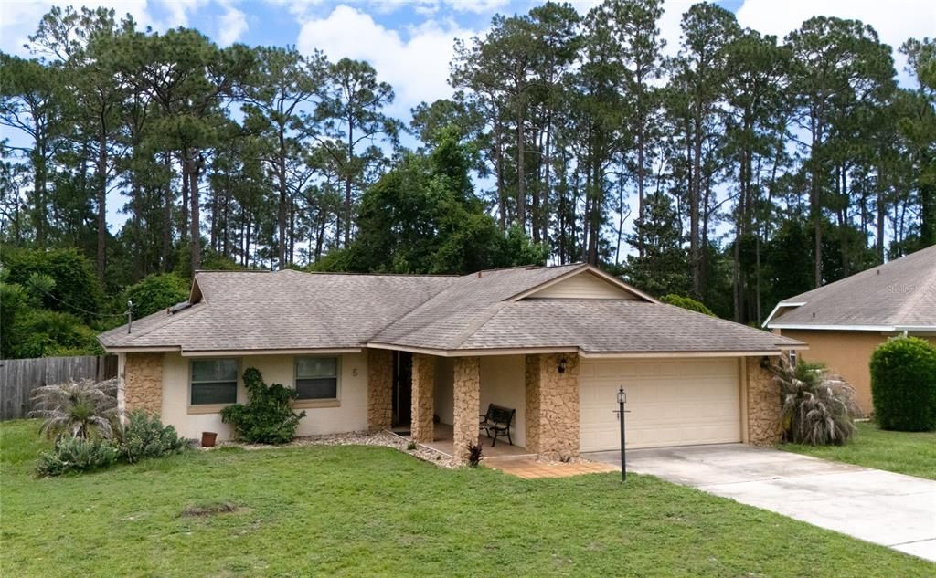 For Sale: $289,900 (3 beds, 2 baths, 1568 Square Feet)