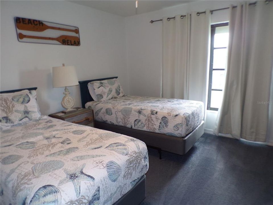 For Rent: $1,800 (2 beds, 2 baths, 1049 Square Feet)