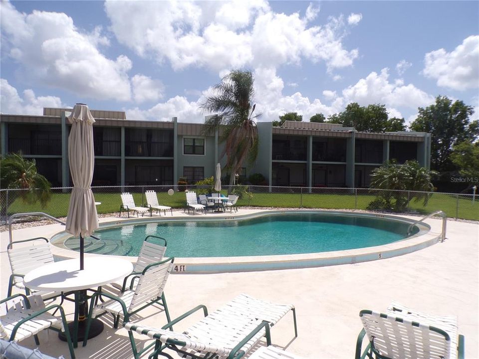 For Rent: $1,800 (2 beds, 2 baths, 1049 Square Feet)
