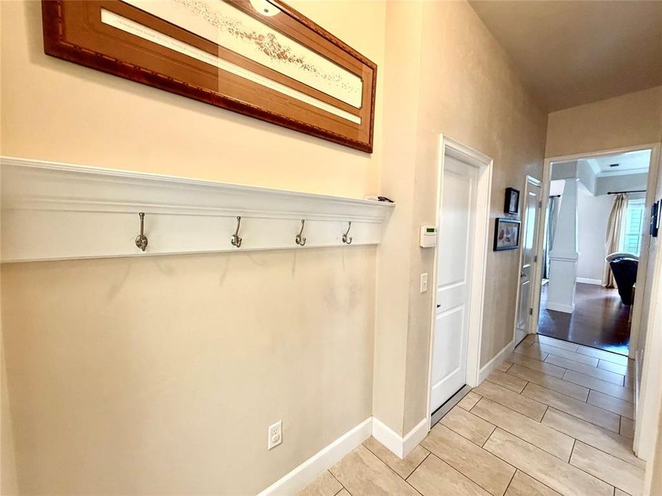 Active With Contract: $435,000 (3 beds, 3 baths, 2120 Square Feet)