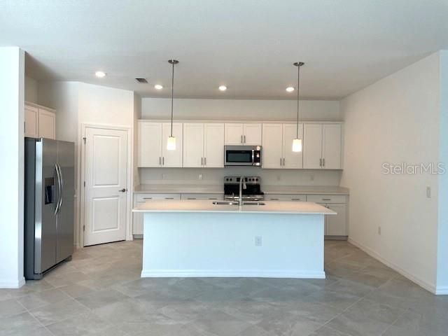 For Rent: $3,150 (4 beds, 3 baths, 2032 Square Feet)