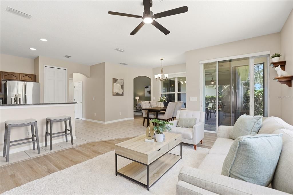 For Sale: $675,000 (4 beds, 3 baths, 2725 Square Feet)