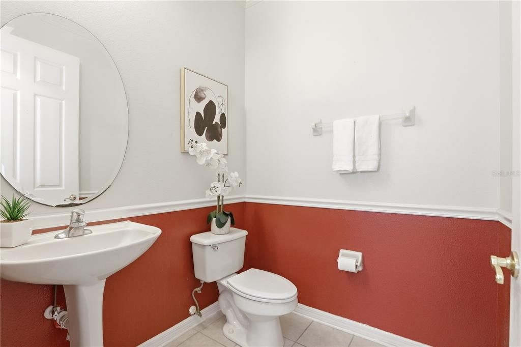 For Sale: $675,000 (4 beds, 3 baths, 2725 Square Feet)