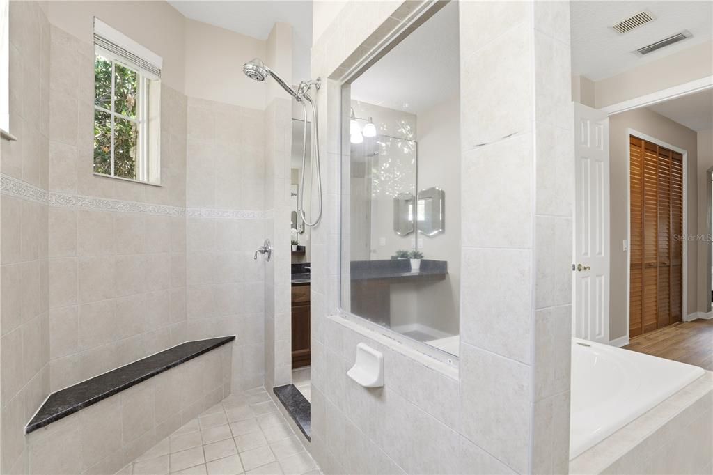 For Sale: $675,000 (4 beds, 3 baths, 2725 Square Feet)