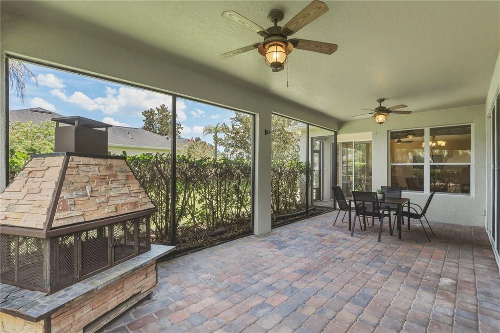 For Sale: $675,000 (4 beds, 3 baths, 2725 Square Feet)