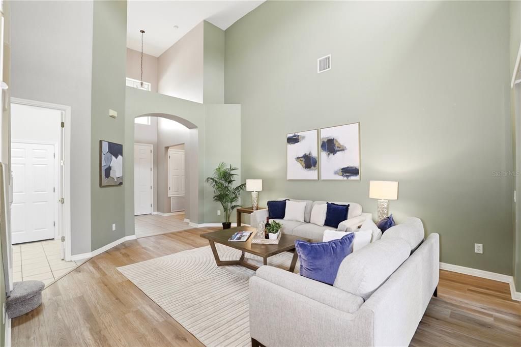 For Sale: $675,000 (4 beds, 3 baths, 2725 Square Feet)