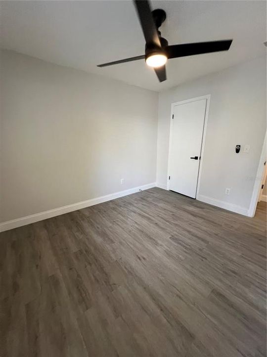 For Rent: $2,299 (3 beds, 1 baths, 1201 Square Feet)