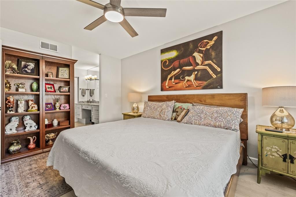 En Venta: $319,000 (2 camas, 2 baños, 930 Pies cuadrados)