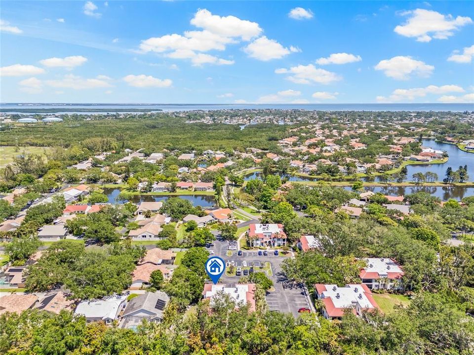 En Venta: $319,000 (2 camas, 2 baños, 930 Pies cuadrados)