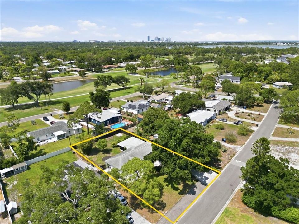 Active With Contract: $435,000 (3 beds, 1 baths, 1253 Square Feet)