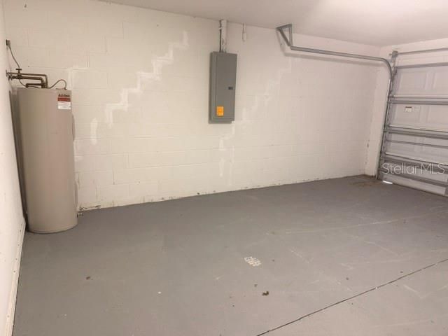 For Rent: $1,650 (3 beds, 2 baths, 1368 Square Feet)