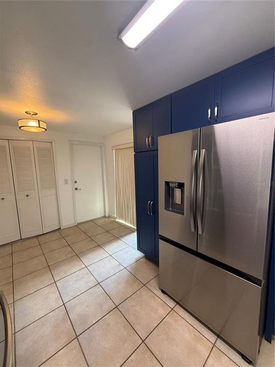 Active With Contract: $2,250 (3 beds, 3 baths, 1793 Square Feet)