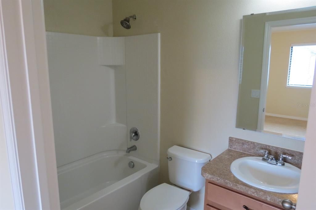 For Rent: $1,700 (2 beds, 2 baths, 1144 Square Feet)